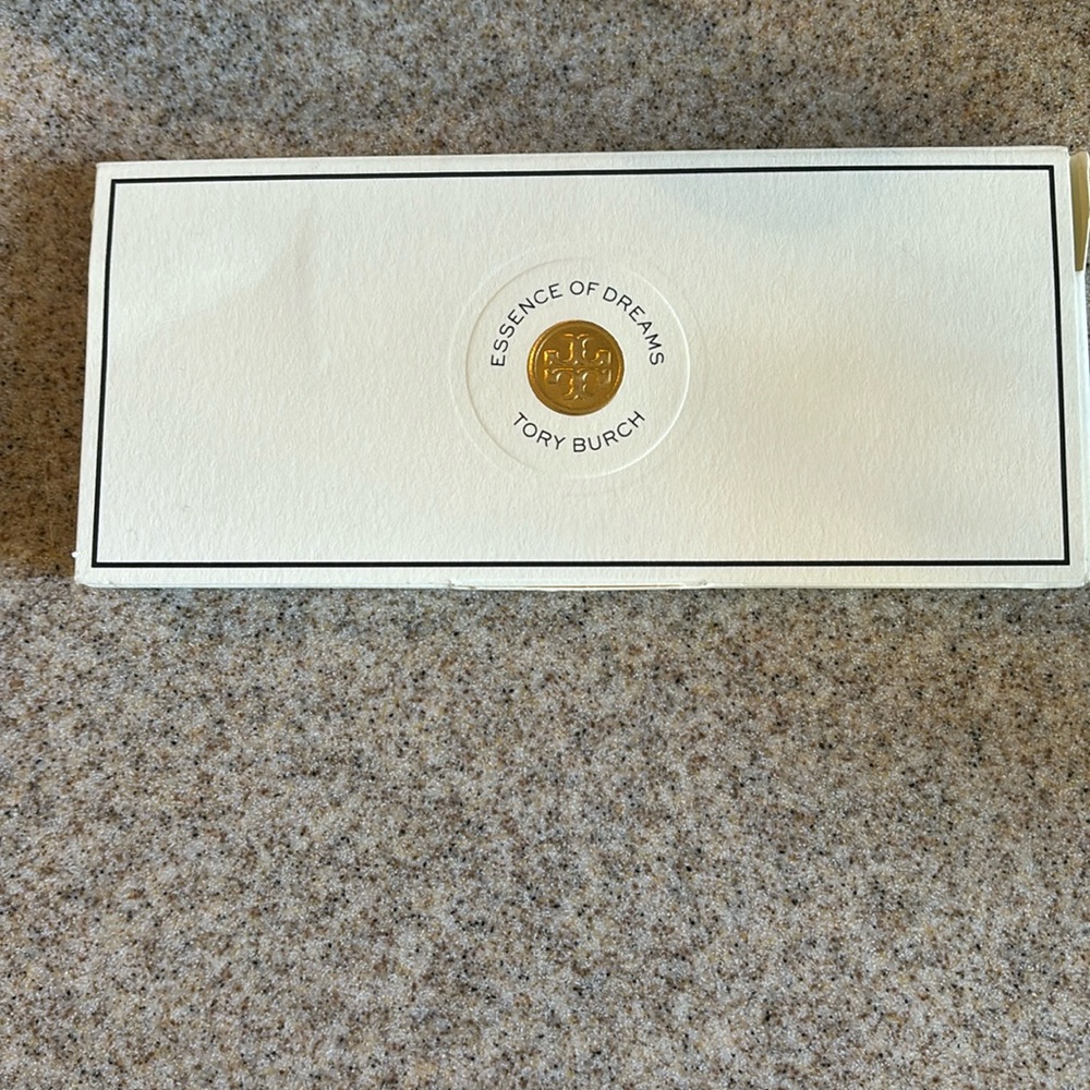 Tory Burch Essence of Dreams Deluxe Travel Vitals NEW